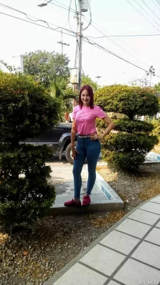 Maribel, 44